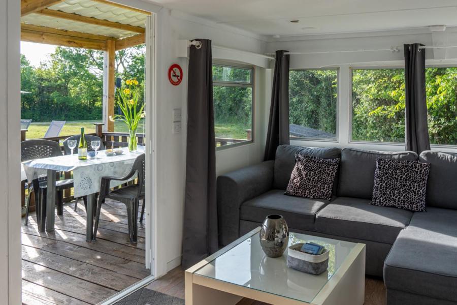 Gîtes Le Bois Berranger Saint-Urbain  Chambre photo